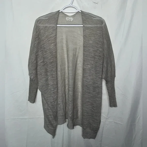 Community Size S - Picture 1 of 6